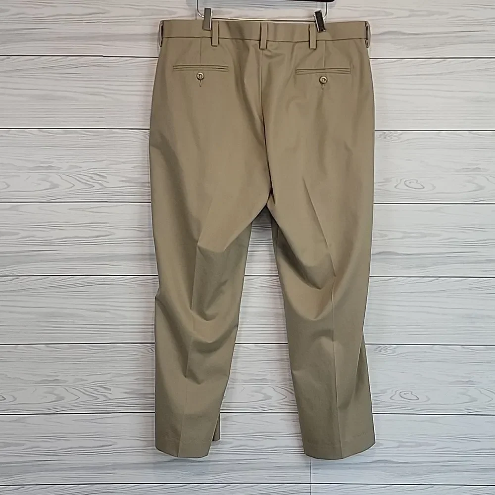 Dockers D3 classic fit tan chinos straight leg flat panel front Men's Size 40X29
